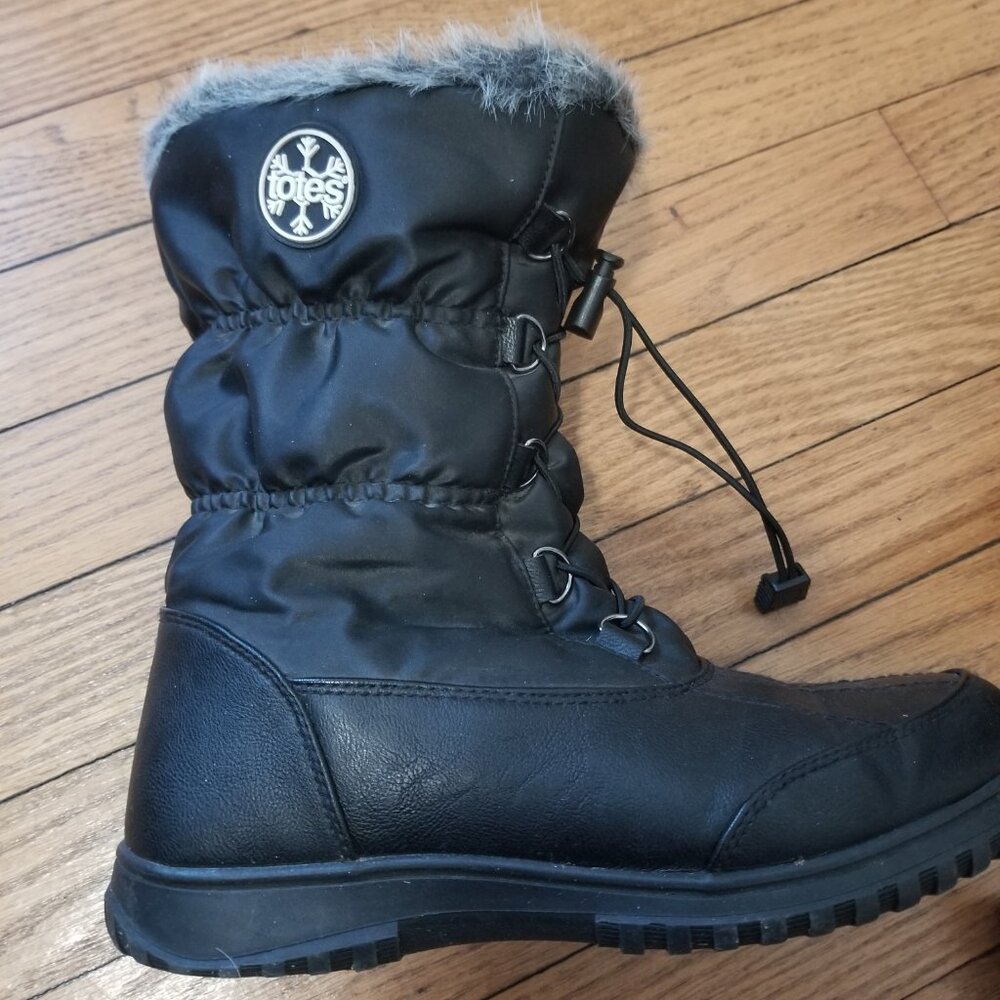 Totes winter and rain boots